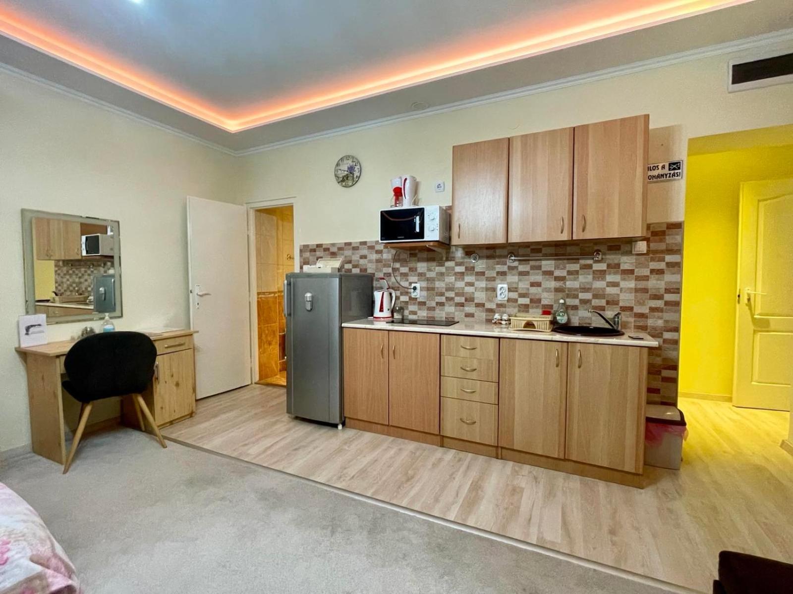 Belien Apartman Makó 客房 照片